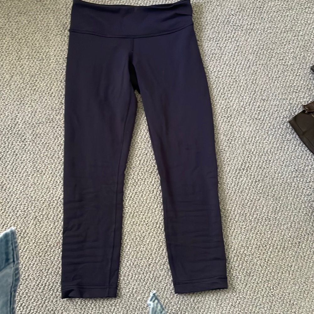 LULULEMON yoga pants